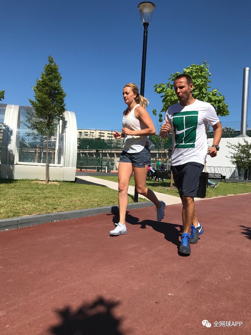 开云体育-穆雷与80激战IG分钟，持续失利胜负难料！，科维托娃焦点对战比赛高潮迭起的简单介绍-开云体育