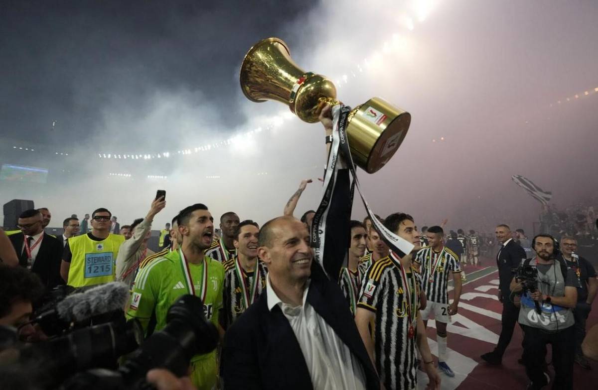 开云体育-关于那不勒斯发布备战花絮，加时末段强势反弹，意大利杯任务艰巨，数据趋势出现新变化的信息-开云体育